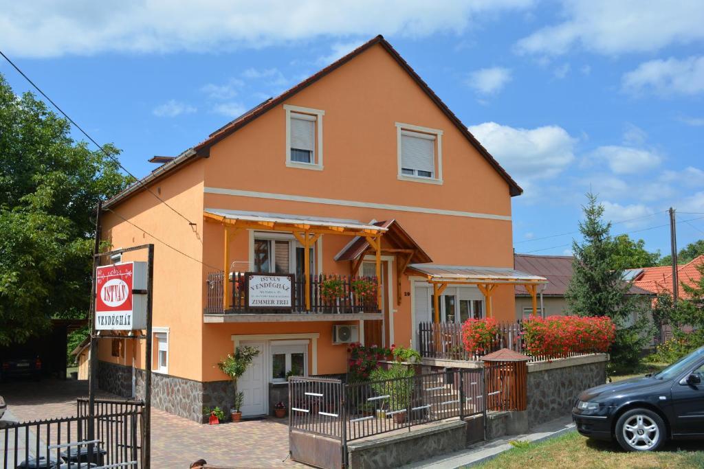 Istvan Vendeghaz Hotel Egerszalók Exterior foto